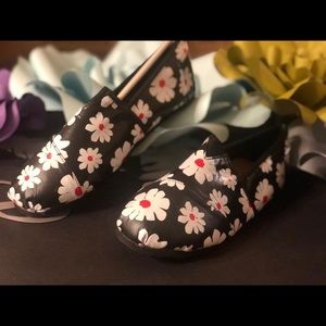 Flower loafers